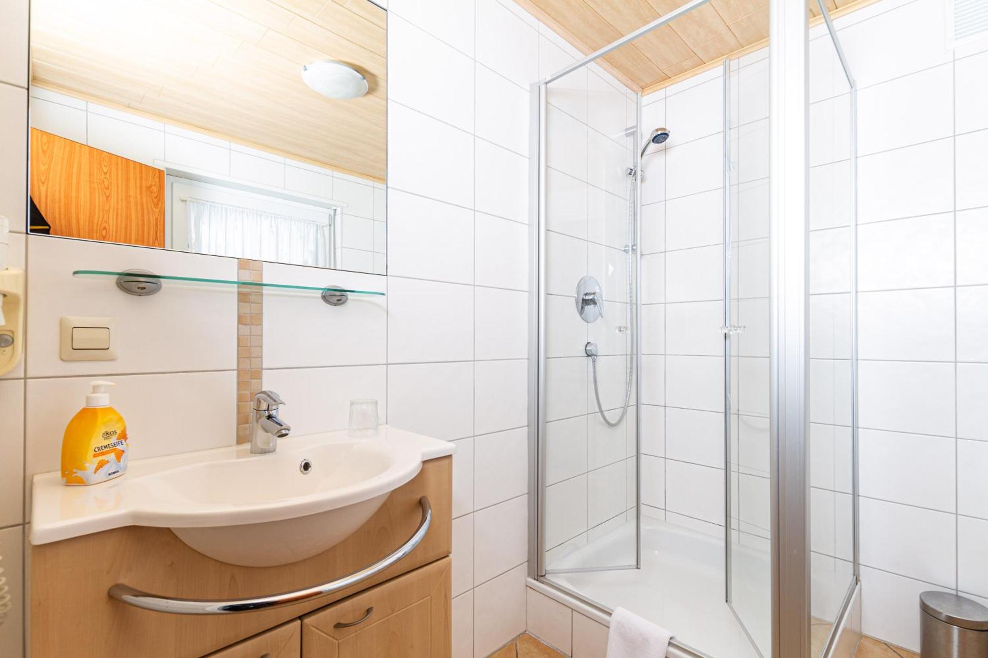 Landhotel Georgshof Гюнфельд Номер фото